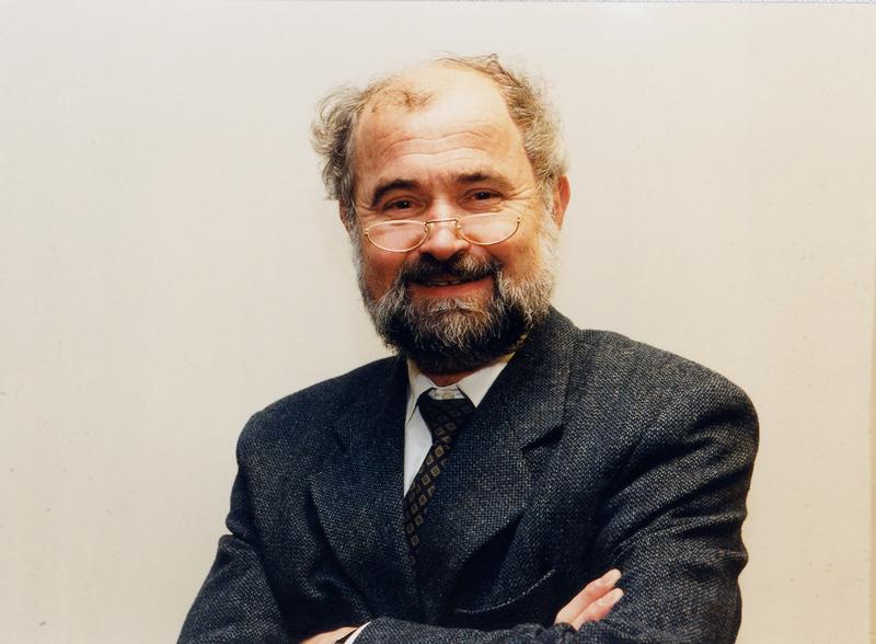 Prof. Erwin Neher