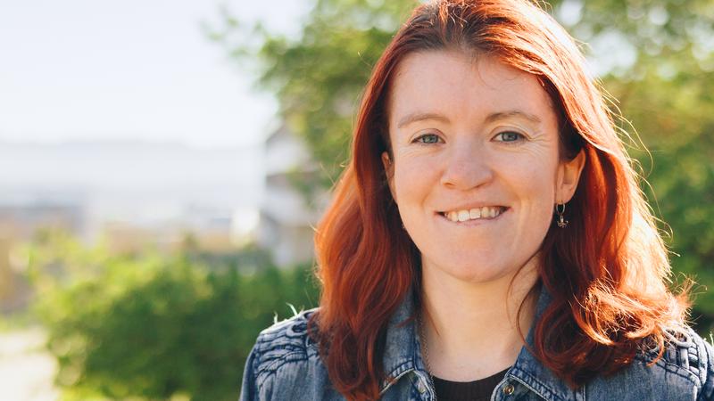 Dr. Rachel L. Gunn erhält den Nachwuchspreis für Wissenschaftskommunikation der Universität Tübingen.