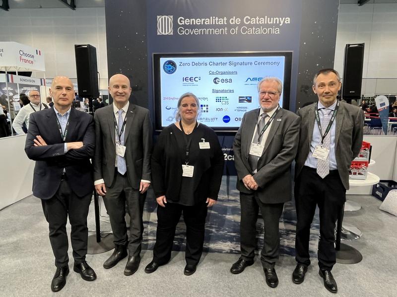 Dr. Nadya Ben Bekhti-Winkel (second from right) at Space Tech Expo 2025 during EASTRO’s signing of the “Zero Debris Charter”.
