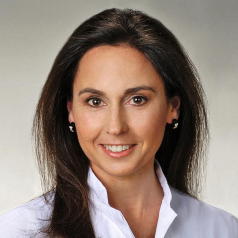 Prof. Dr. Andrea Bäßler, Oberärztin am Universitätsklinikum Regensburg, Leiterin der Hochschulambulanz mit Lipidambulanz