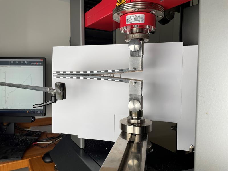 Delamination tritt nach dem Vernähen erst wesentlich später auf.