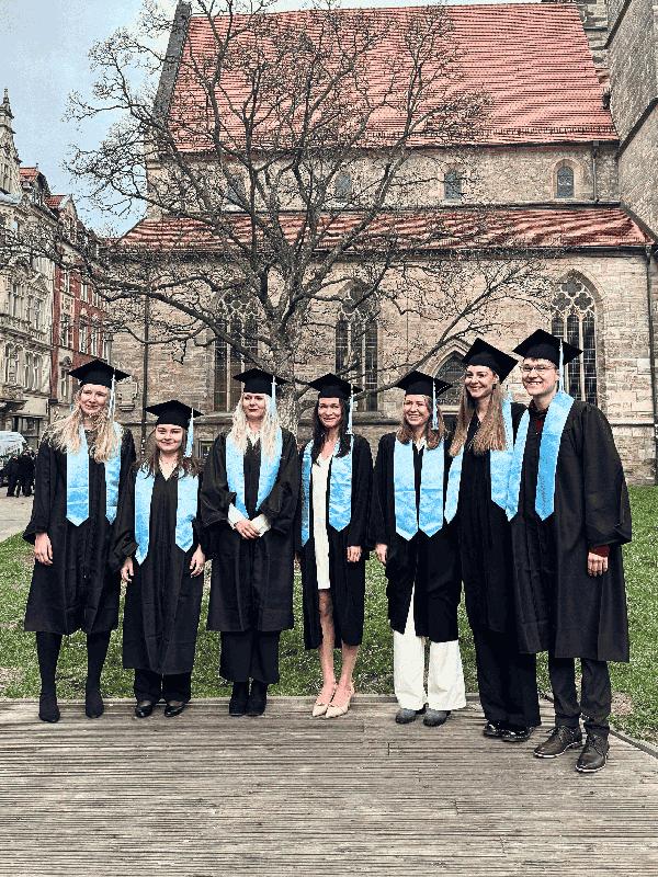 Erste Absolvent:innen des Bachelor Studiengangs Psychologie an der HMU Erfurt