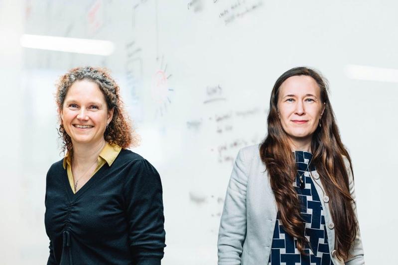 Prof. Dr. Susanne Schnell (links, „PIRATE“) und Prof. Dr.-Ing. Kristina Yordanova (rechts, „BehAIve“) sind Sprecherinnen der beiden neuen Verbund-Exzellenzprojekte, die künstliche Intelligenz für die Zukunft der Gesundheitsversorgung nutzen. 