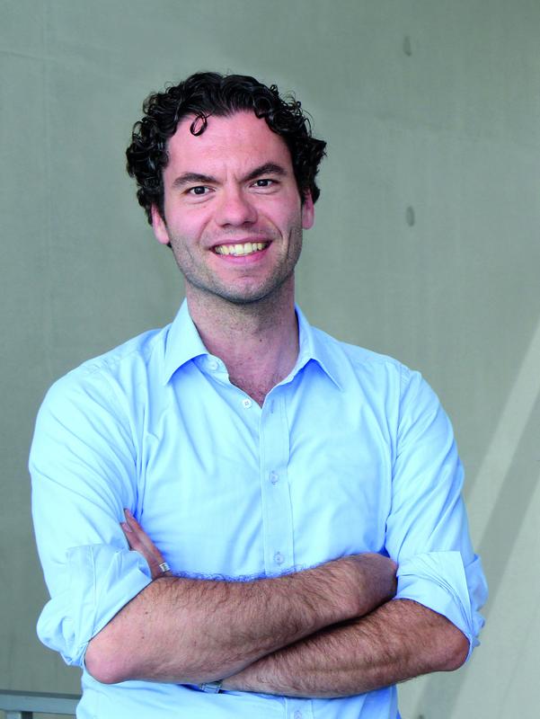 Prof. Dr. Christian Hackenberger, Leibniz-FMP