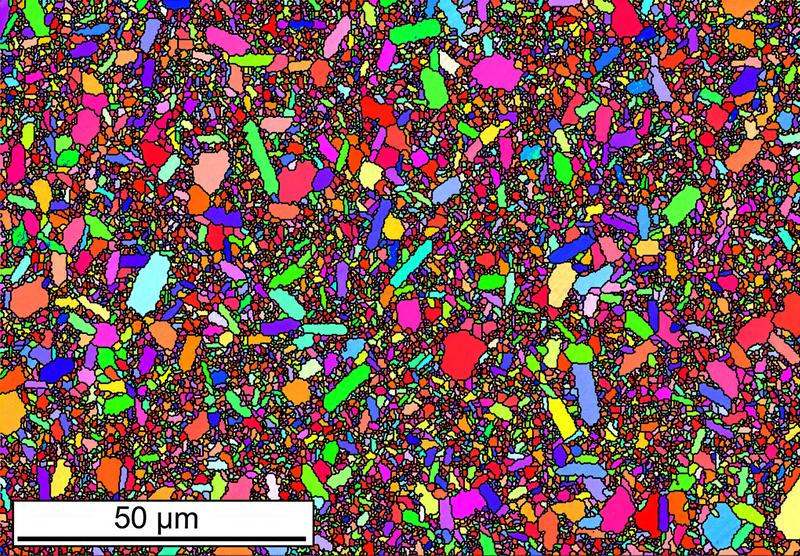 Jede Farbe in dieser mittels Elektronenrückstreubeugung erstellten Abbildung entspricht einer anderen Ausrichtung des Korns. 