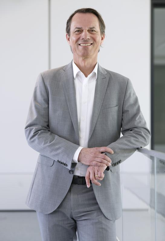 Prof. Dr.-Ing. Thomas Bergs, Direktoriumsmitglied des Fraunhofer IPT und Leiter des MTI der RWTH Aachen ist Gastgeber der Aachener Manufacturing Technology Days.