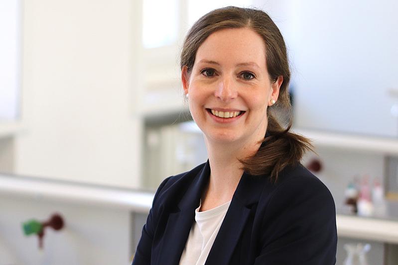 Prof. Dr. Stefanie Kampmeier, Leiterin der zentralen Einrichtung Krankenhaushygiene und Antimicrobial Stewardship am UKW initiierte im NUM-Fachnetzwerk Infektionen (SNID) die Studie PREVENT.