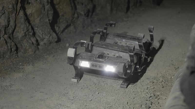 Der Scout Rover des DLR im Einsatz.