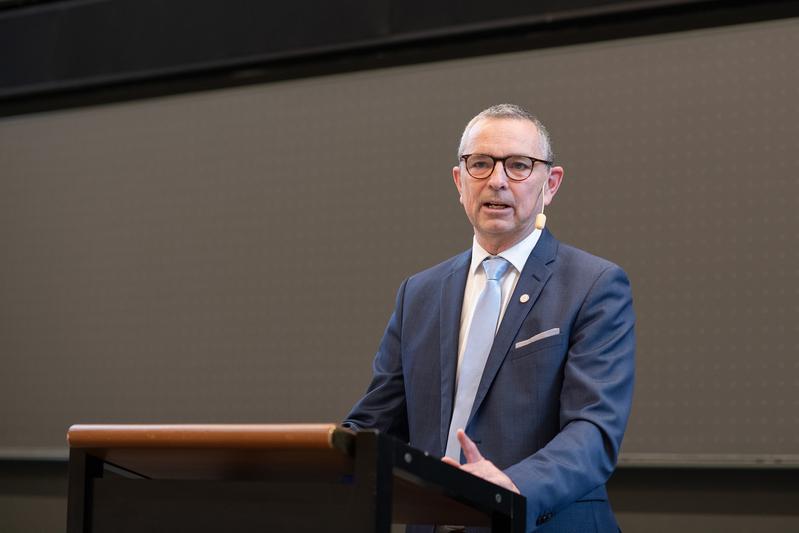 Prof. Dr. Michael Kühl stellt sich der Hochschulöffentlichkeit vor 