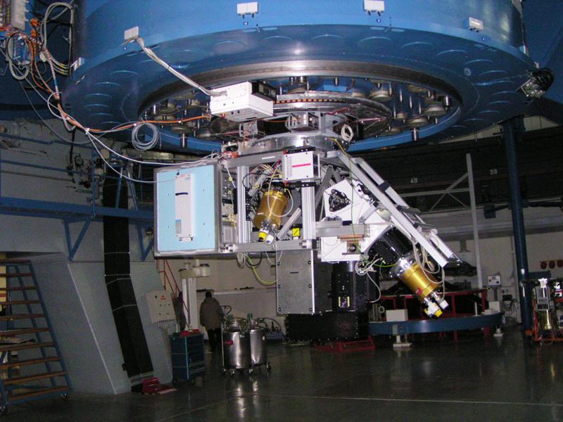 PMAS Instrument am Cassegrain-Fokus des Calar-Alto-3.5m-Teleskops.