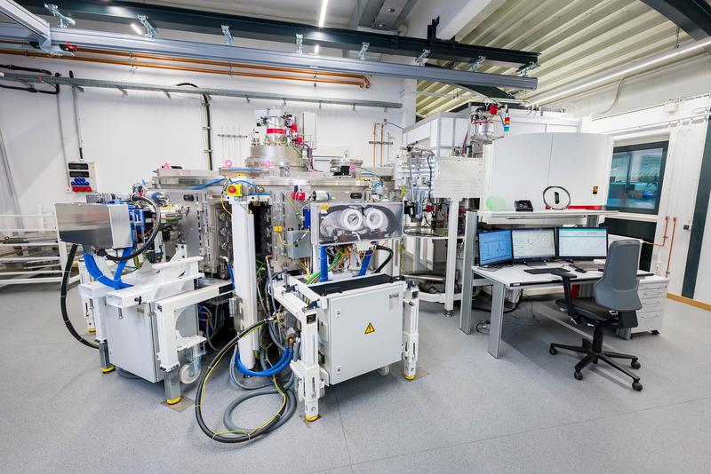 The latest generation of the EOSS production system is designed for double-sided  coating.