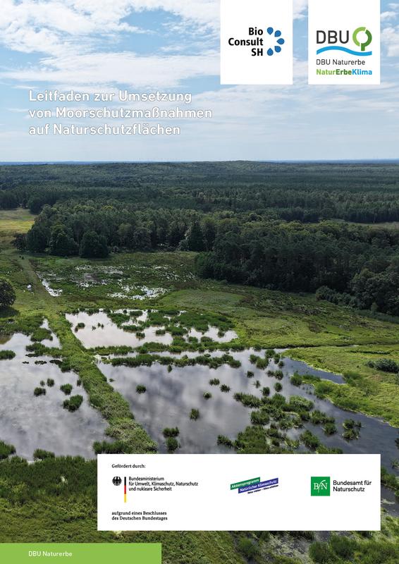 Innerhalb des Aktionsprogramms Natürlicher Klimaschutz des Bundes erfolgten Planungen auf 15 DBU-Naturerbeflächen und Voraussetzungen zur Wiedervernässung von 23 Kleinstmooren wurden in der Ueckermünder Heide geschaffen.