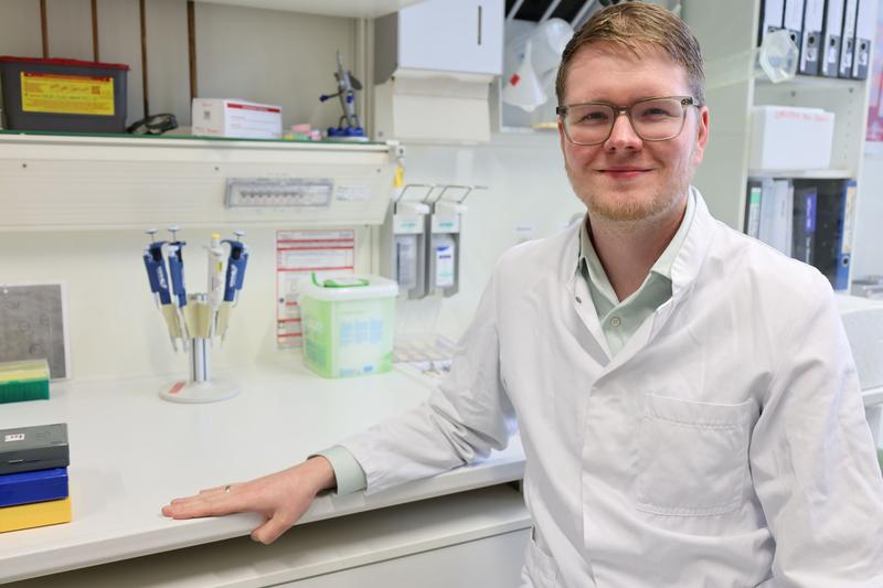 Dr. Lukas Zierke, Erstautor der Studie, wissenschaftlicher Mitarbeiter an der Klinik und Poliklinik für Innere Medizin A. 