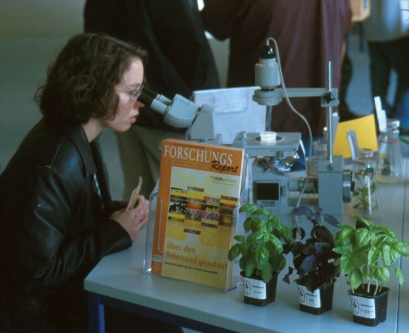 Einen Blick in die Wunderwelt der Wissenschaft können Besucher noch bis zum 21. März in Bonn riskieren (Foto: M. Welling)