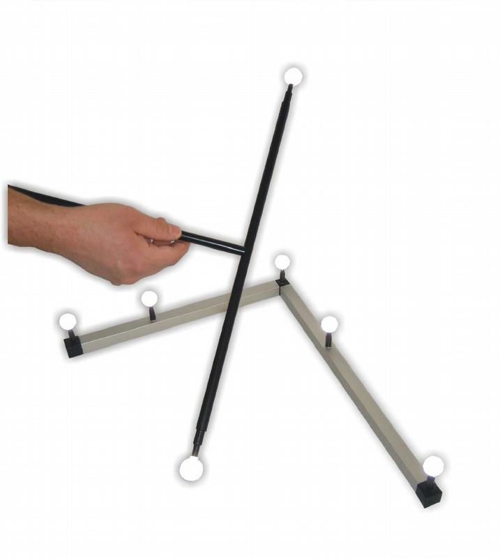 ... und die Kalibrationsvorrichtung des neuen Infrarotlicht-basierten optischen Trackingsystems