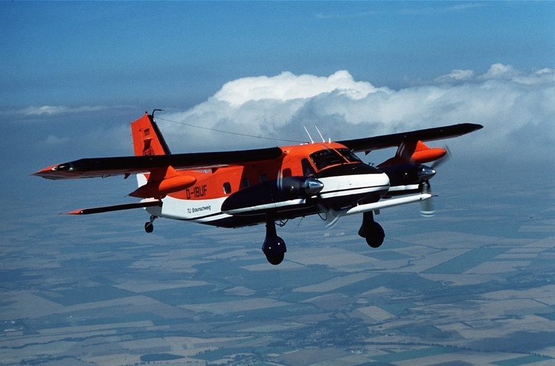 Im Rahmen von VERTIKATOR werden bis zu sechs mit Messgeräten bestückte Flugzeuge eingesetzt, darunter die abgebildete DO-128 (Quelle: TU Braunschweig).