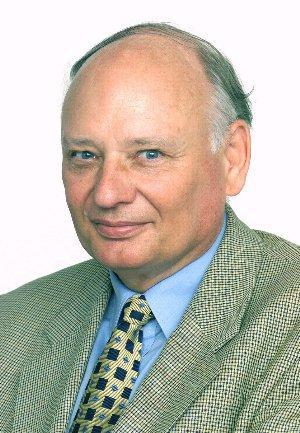 Seit 1. Juli 1999 Vizepräsident der Universität der Bundeswehr Hamburg: Prof. Dr. Eckardt Opitz