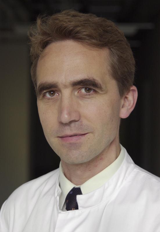 Prof. Dr. med. Bernhard Hemmer