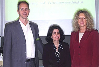 Prof. Opielka, Rea Mauersberger und Prof. Birgit Pfau-Effinger zur Tagungseröffnung. Foto: Seidler