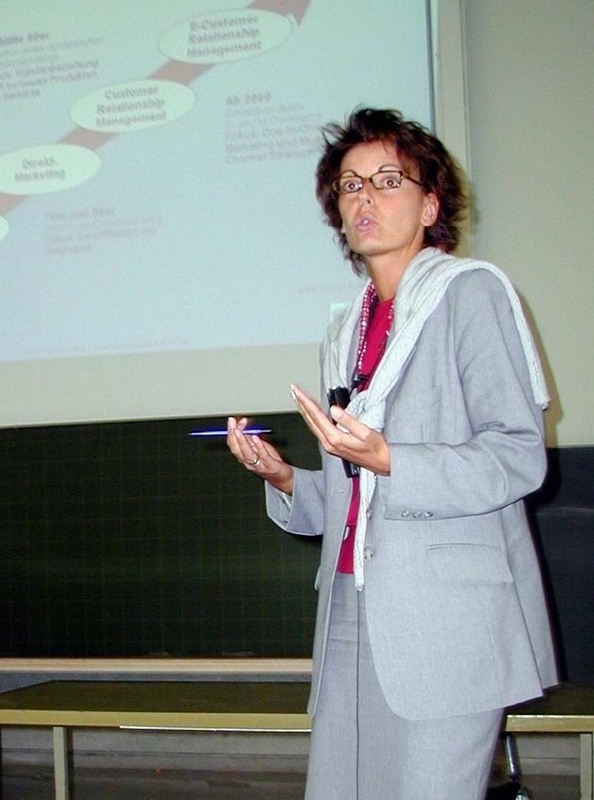Dr. Viola Tittelbach