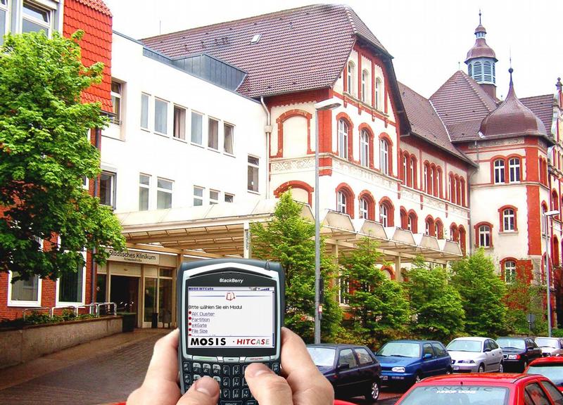 Foto 1: Blueberry vor Klinik: Kommunikationstechnologie im Alltag z.B. Fernüberwachung in der Krankenpflege 