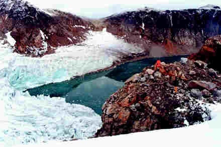 Gletscher im arktischen Spitzbergen