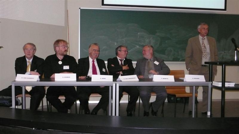 Opening ceremony of the 16th International Fertiliser Symposium by the CIEC presidium. From left: Prof. Dr. van Cleemput, Ghent; Prof. Dr. Dr. Schnug, Braunschweig (Vice President of CIEC); Prof. Dr. Hera, Bucharest (President of CIEC); Prof. Dr. Vandenhove, Ghent (Dean of Faculty of Biotechnology); Prof. Dr. Nemeth, Budapest (Secretary General of CIEC); Prof. Dr. Hofman, Ghent (Vice President of CIEC).