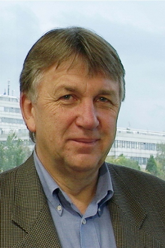 Prof. Dr. Eberhard Fuchs, Abteilung Neurobiologie des DPZ