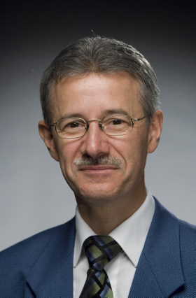 Dr.-Ing. Robert Ruprecht, Leiter des Projektträgers Forschungszentrum Karlsruhe