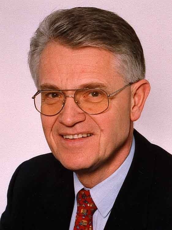 Professor Dr. h.c. Dietmar von Hoyningen-Huene ist neues Mitglied im Hochschulrat der Fachhochschule Nürnberg