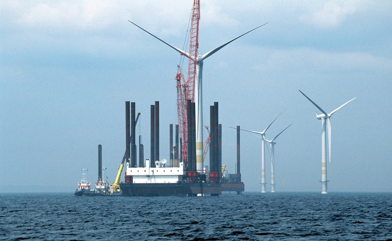 Vor allem auf hoher See könnte ein intelligentes Selbstdiagnose-Verfahren den Betrieb von Windanlagen sicherer machen (Foto: NEG Micon).