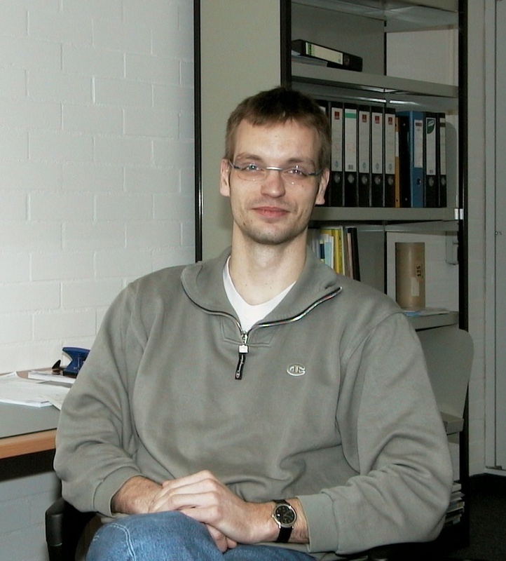 Prof. Dr. Tom Kirchner - Sein Arbeitsfeld ist die theoretische Beschreibung zeitabhängiger Vielelektronenprozesse.