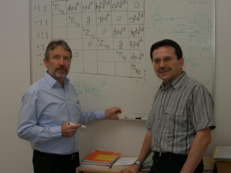 Die beiden Preisträger, Prof. Wolfgang Domcke (links) und Prof. Andrzej Sobolewski (rechts) planen schon die nächsten Projekte.