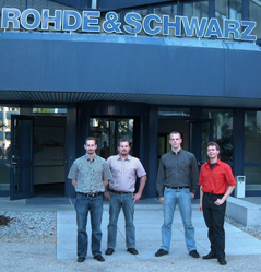 Das Team der Hochschule Karlsruhe bei der Endrunde des Fallstudienwettbewerbs (v. l. n. r.): Stefan Schneider, Patric Mrawek, Felix Häfner, Andreas Bernitzke