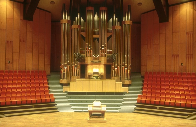 Die Klais-Orgel im Audimax der RUB: Größte Konzertsaalorgel in NRW
