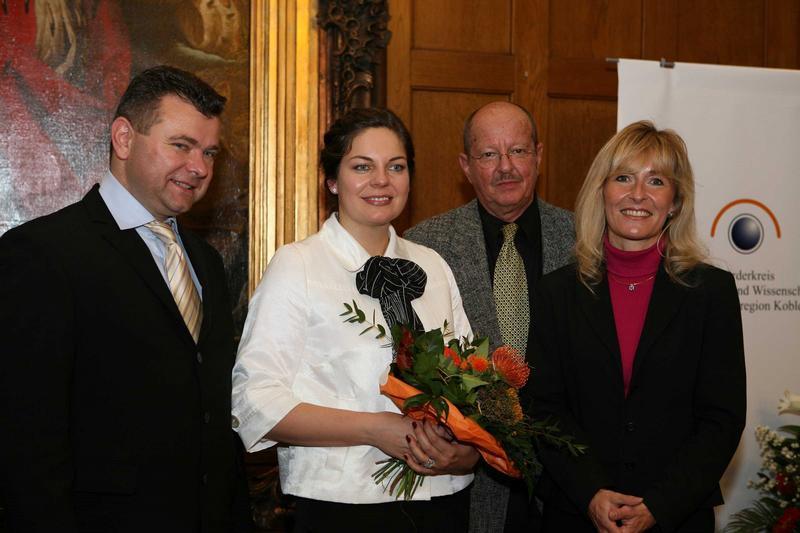 Dr. Konrad Faber, Geschäftsführer ZFH, Preisträgerin Ivonn Hillscher, Prof. Dr. Seibel, Dr. Margot Klinkner, stv. Geschäftsführerin ZFH (v.l.n.r.)
