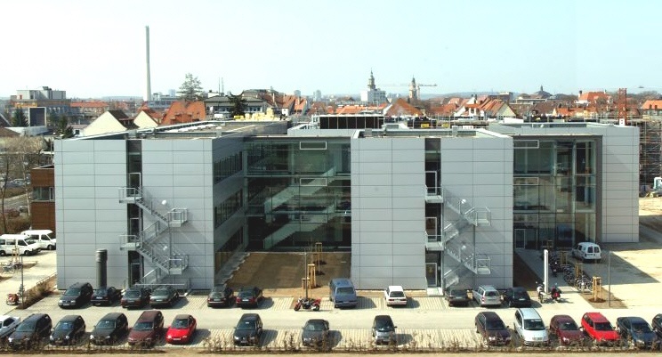 IZMP Erlangen, eröffnet Januar 2003