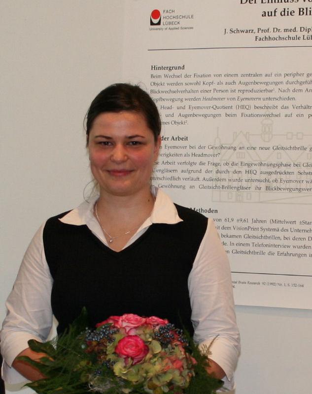 Erste Absolventin in der Augenoptik/ Optometrie: Frau Jana Schwarz