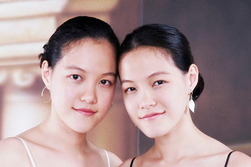 Das Klavierduo Sarah und Susan Wang