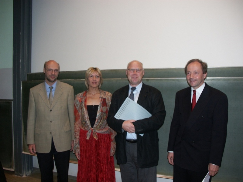 Begrüßung der Teilnehmer (von links): Prof. Dr. Manfred Heiser, Dekanin Prof. Dr. Rosemarie Masannek, Präsident Prof. Dr. Wolf-Rüdiger Umbach, Prof. Dr. Ekkehard Boggasch