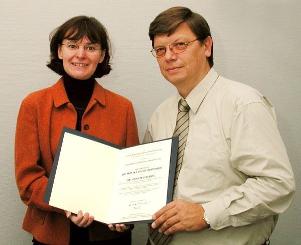 Priv.-Doz. Dr. Monika Raulf-Heimsoth und Dr. Hans-Peter Rihs (BGFA) erhielten den Kanert-Preis für Allergieforschung.