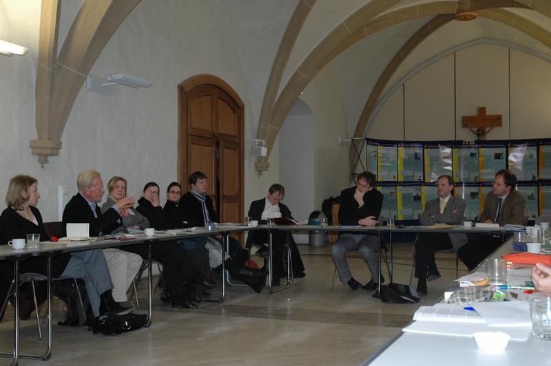 Erfurter Religionswissenschaftler diskutierten auf dem Studientag des Interdiszipliären Forums über Religion und Gewalt