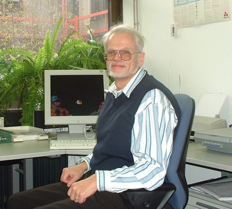Professor Klaus H. Hoffmann