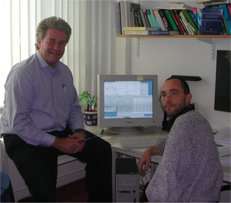 Prof. Löffler (li) und Dr. Röder (re)
