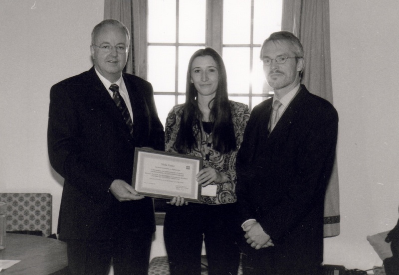 Pers. v. li: Christian Kuoni, Präsident des Verwaltungsrates der Jakob Müller AG, Viola Vatter, Prof. Harald Dallmann, Hochschule Reutlingen