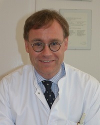 Prof. Dr. Jan C. Simon