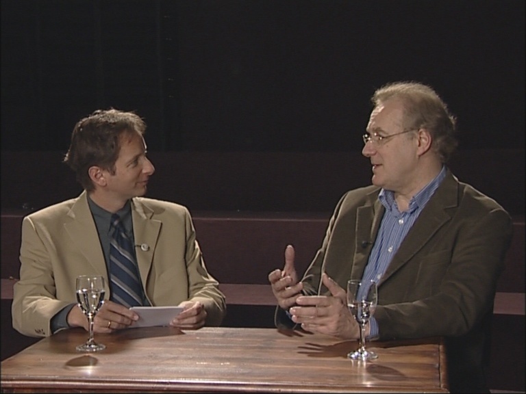 Sten Nadolny beim Interview mit Prof. Dr. Gerhard Lauer (Universität Göttingen) nach seiner Lesung am 19. Oktober 2003 im Deutschen Theater in Göttingen.